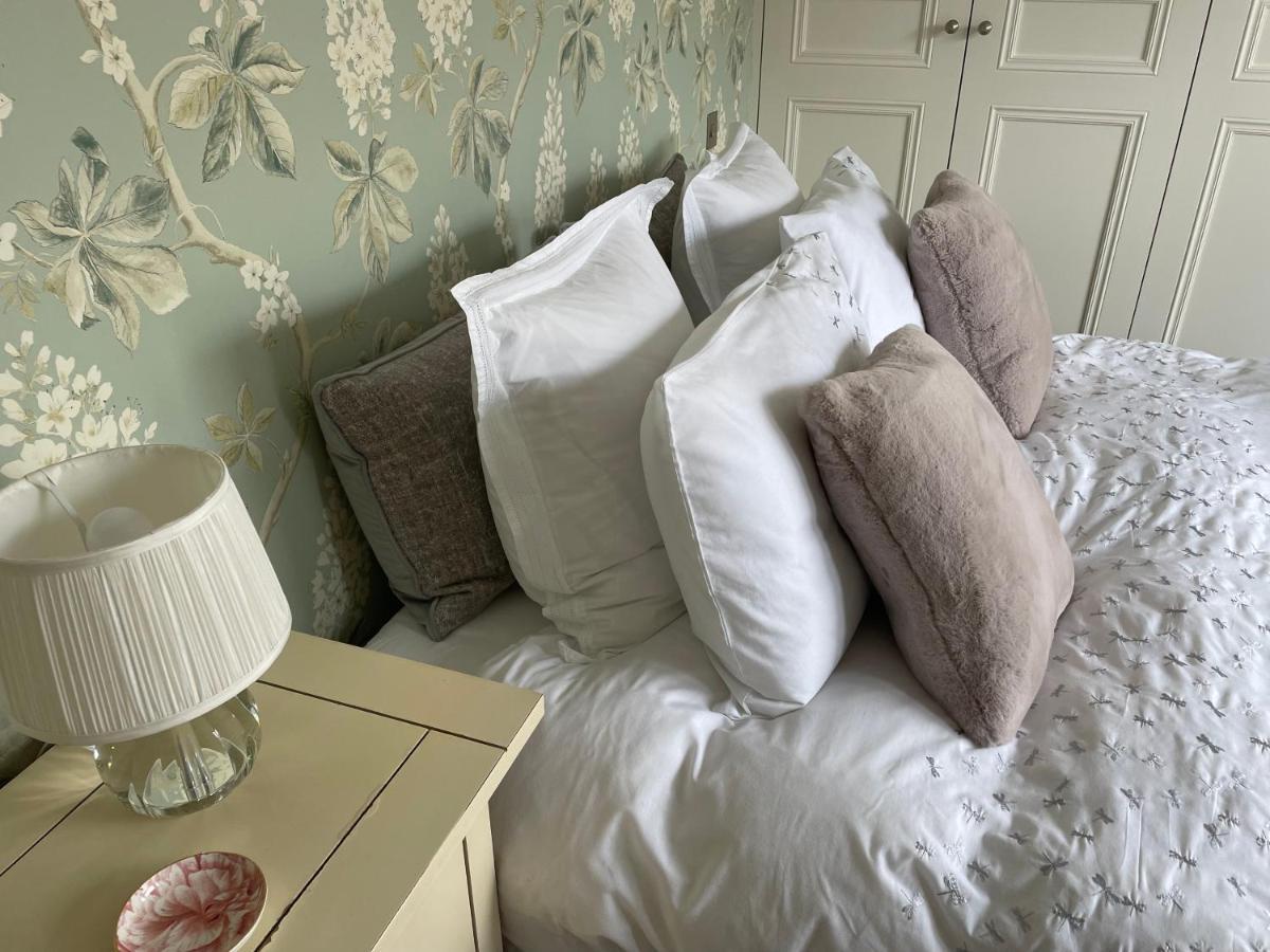Stylish 3-Bedroom Flat In Kensington London Bagian luar foto